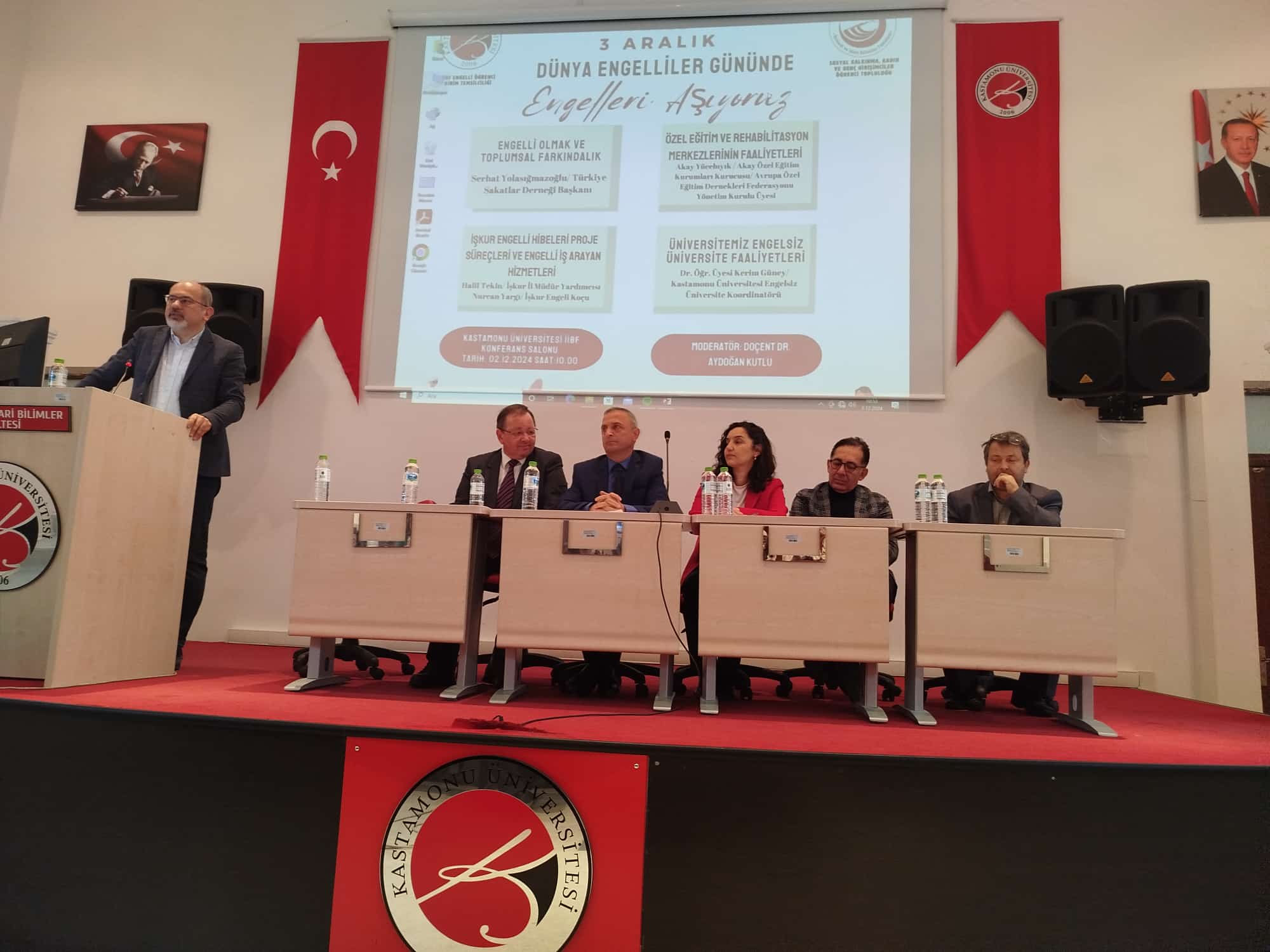 3 Aralık Dünya Engelliler Gününde "Engelleri Aşıyoruz" Paneli düzenlendi 
