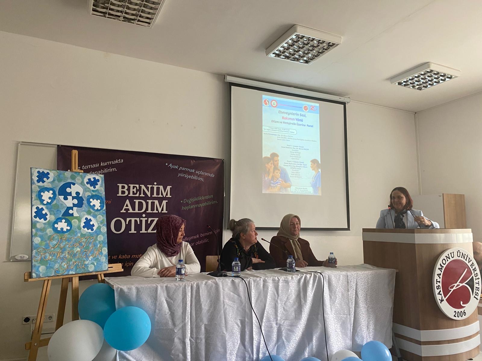 Sağlık Bilimleri Fakültemizde “Ebeveynlerin Sesi, Bakımın Yönü: Otizm ve Hemşirelik” Paneli Düzenlendi